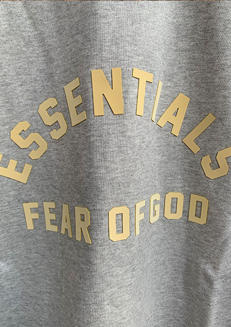 FOG ESSENTIALS 24SS FRONT LOGO SS TEE | LT/OATMEAL