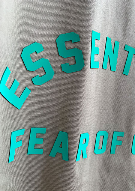 FOG ESSENTIALS 24SS FRONT LOGO SS TEE | SEAL