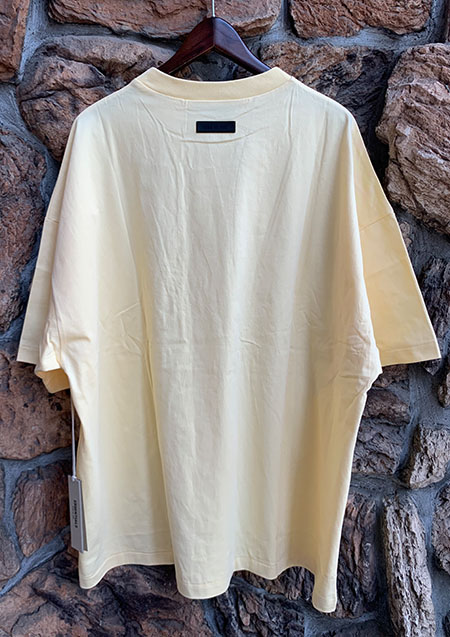 FOG ESSENTIALS 24SS RUBBER TAG SS TEE | G/YELLOW