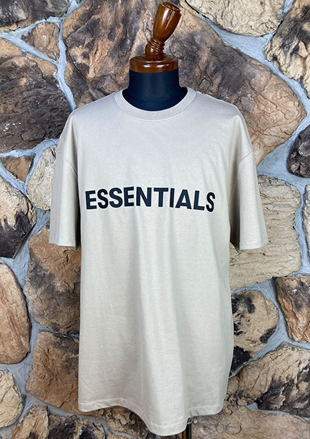 FOG ESSENTIALS FRONT LOGO SS TEE | TAN