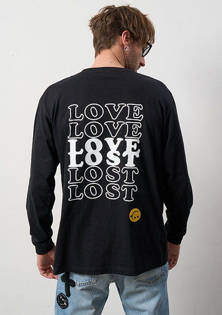 STUD MUFFIN 5.6ozコットン天竺 BEBYLパッチ&シークイン LOVELOST プリント LS Tシャツ | BLACK